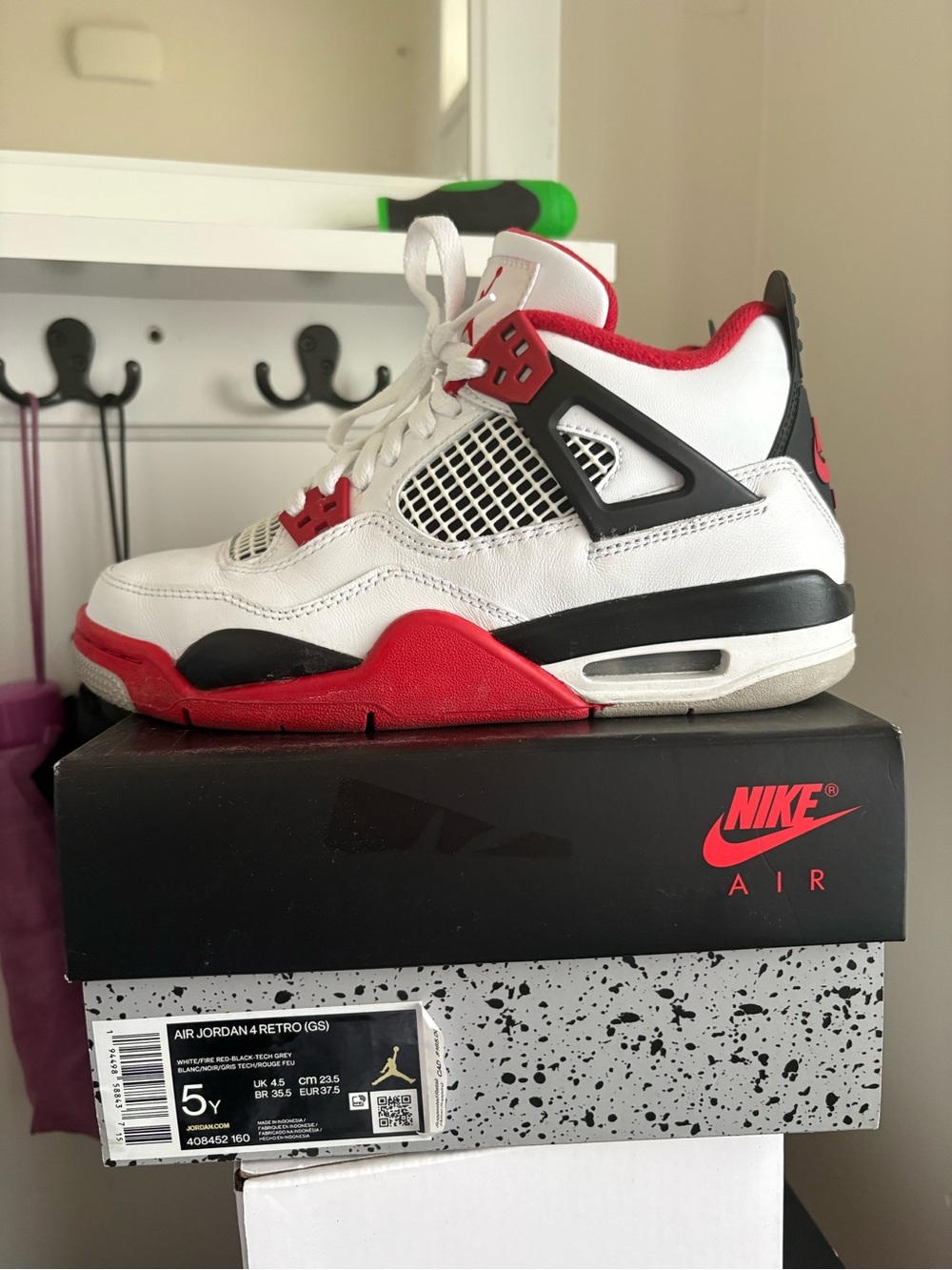 Jordan Kids' Basketball Sneakers - White/Red/Black